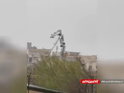 وضعیت دکل مخابراتی سهروردی بعد از توفان تهران