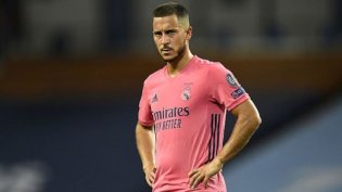 بی‌اعتنایی عجیب آنچلوتی به بهترین فرم ادن هازارد!