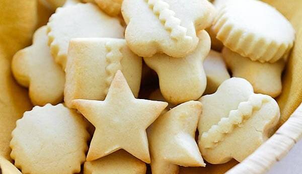 طرز تهیه شیرینی با 2 قلم مواد ساده و خوشمزه