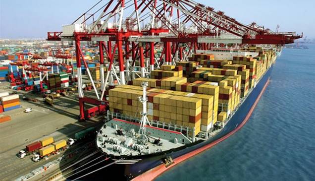 معاون وزیر صمت: صادرات غیرنفتی تا سال ۱۴۰۴ به ۷۰ میلیارد دلار می‌رسد