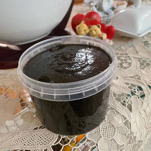 ترفند تهیه مربای کنجد سیاه به روش سنتی