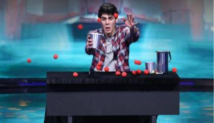 یک شعبده‌ توپِ توپی؛ تا حالا شده از دست این توپ‌های جادویی کلافه بشین!