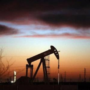 افزایش بهای جهانی نفت در پی عملیات یمن علیه تأسیسات آرامکو