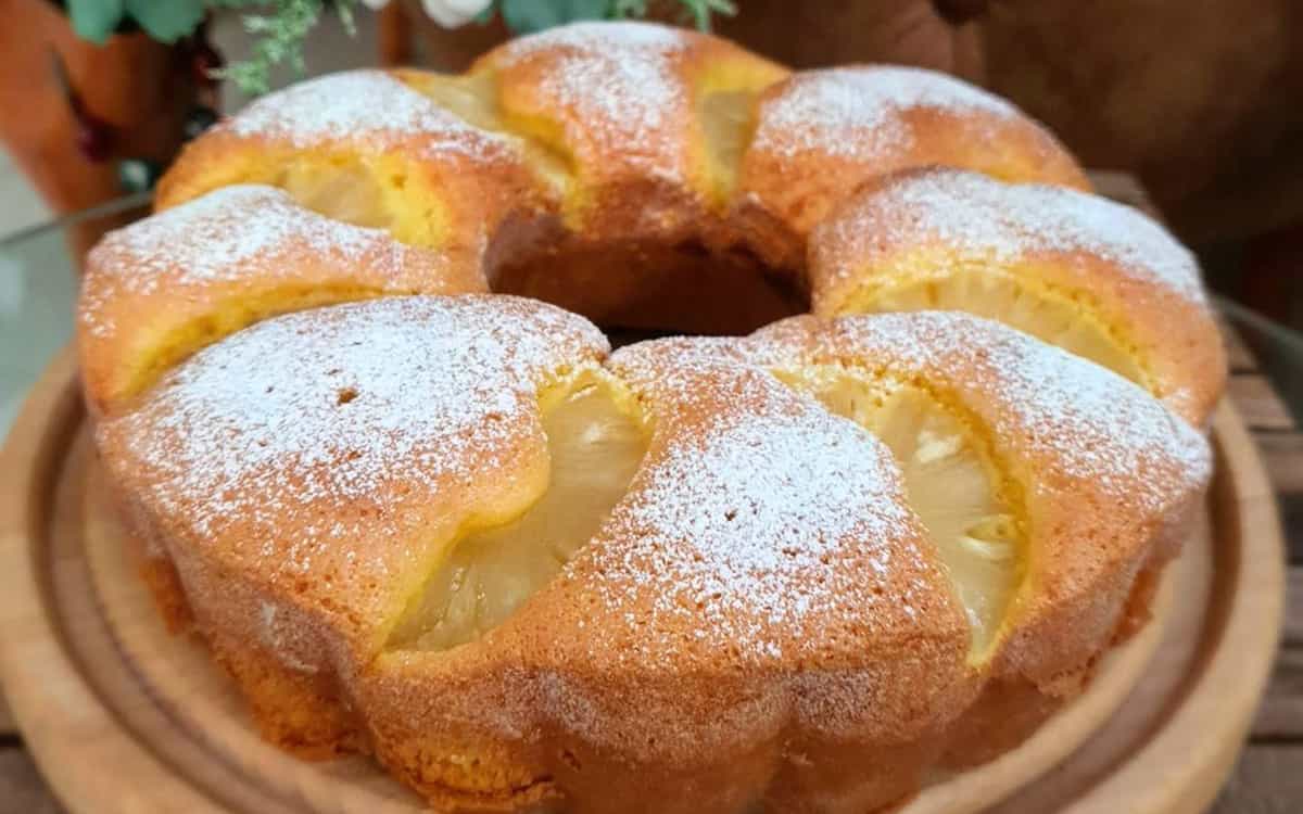 صفر تا صد تهیه «کیک نارگیل و آناناس» خوش بافت با فر دست ساز