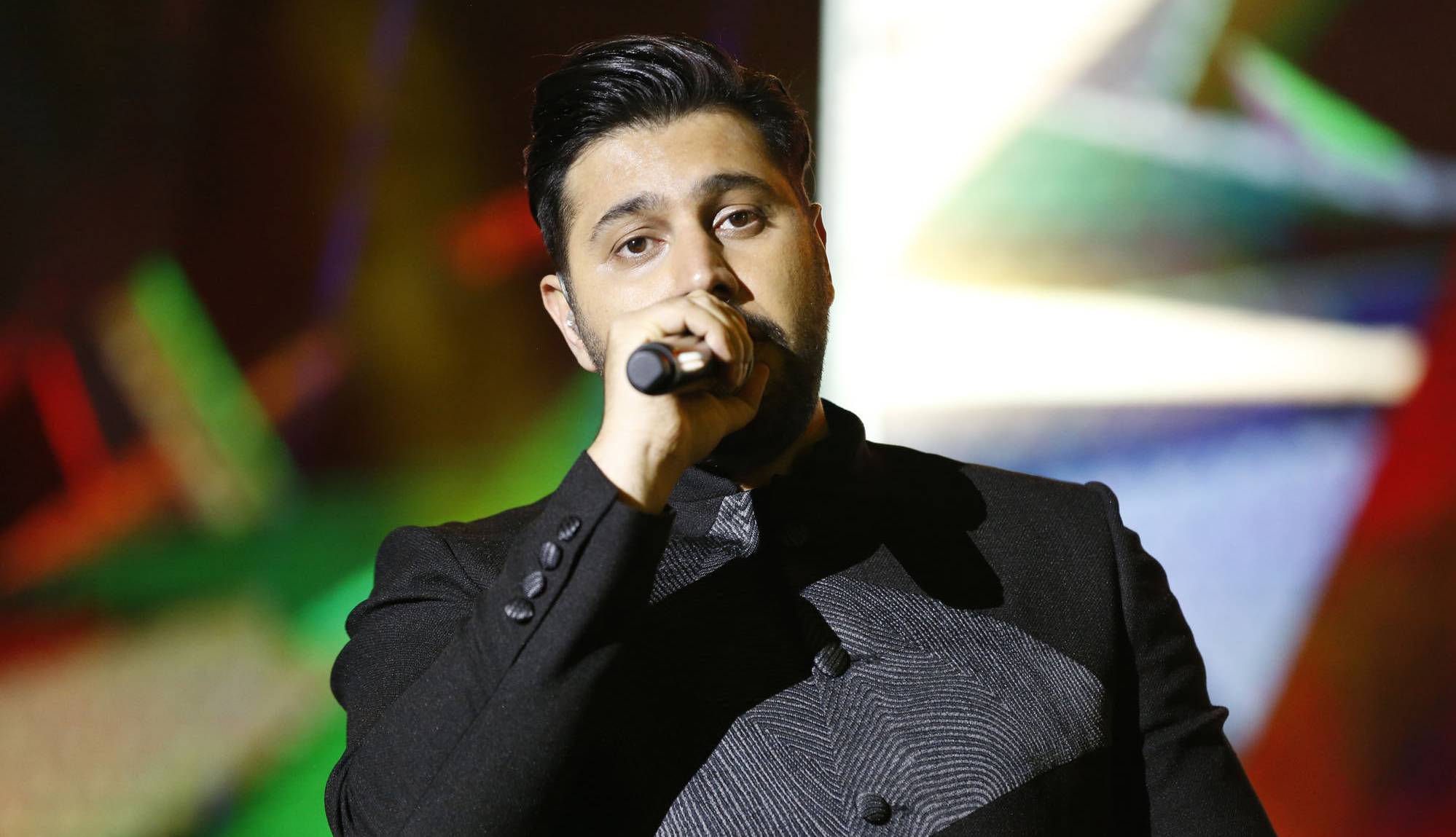 نماهنگ «باران که می بارد» با صدای احسان خواجه امیری