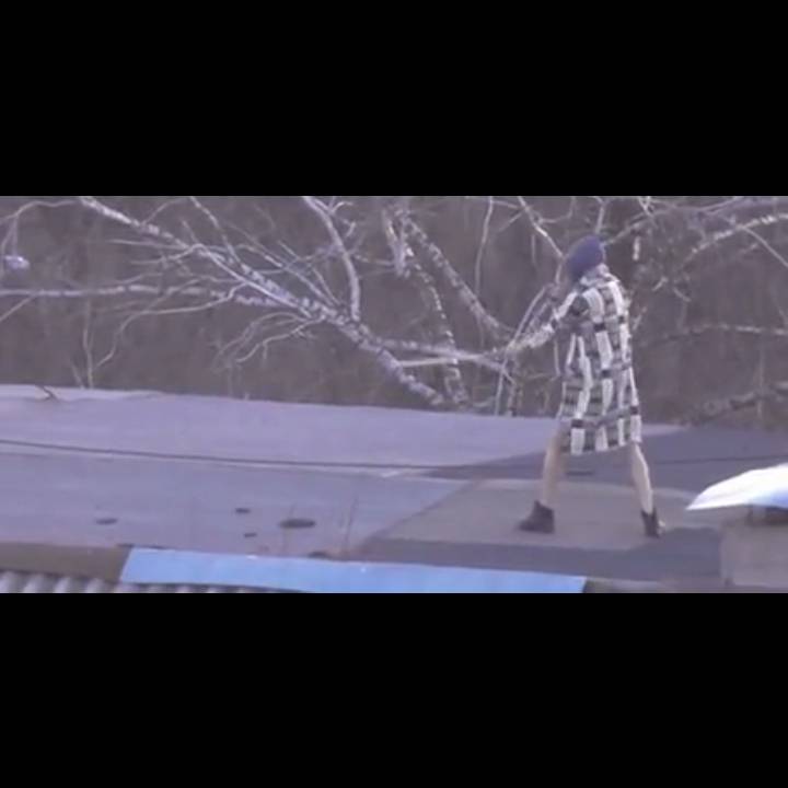 فکرشم نمیکنه که یکی اینو داره میبینه!