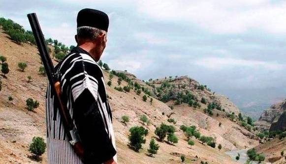 نماهنگ زیبای بختیاری «بنگ بارون» با صدای مهدی عالی