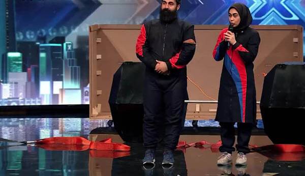 اجرای حیرت انگیز؛ شکستن رکورد قوی ترین مرد جهان توسط دختر ایرانی