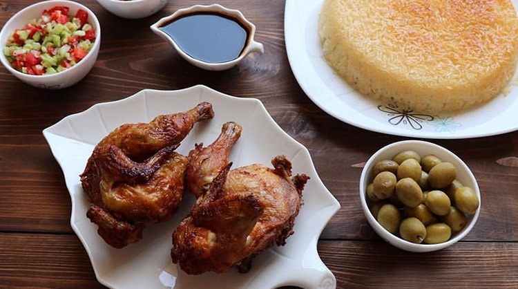 طرز تهیه اکبر جوجه اصیل گلوگاه