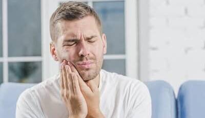 درمان دندان‌درد در شب؛ این ۹ روش را امتحان کنید  