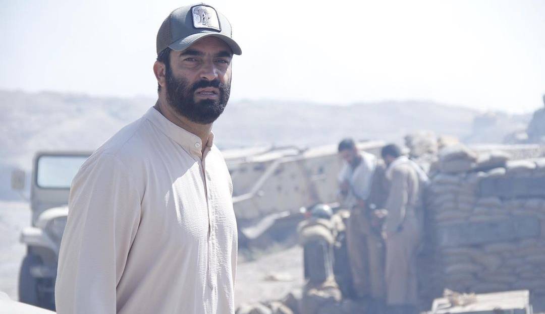 چهره‌ها/ منوچهر هادی سریال جنگی می سازد!