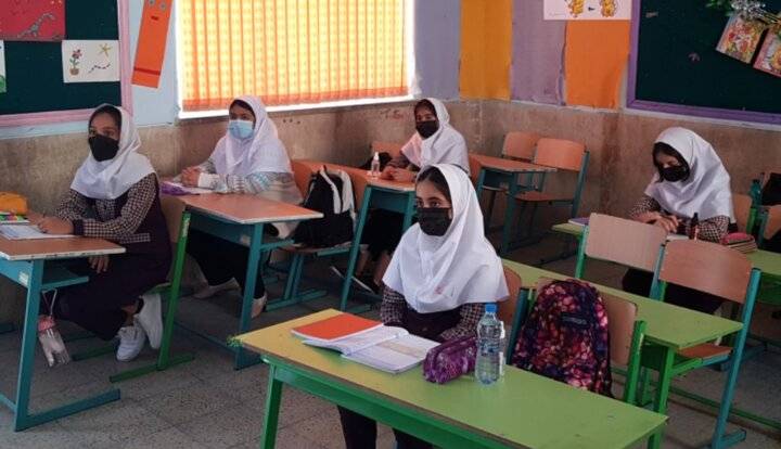 حرکت دوباره دانش آموزان در مسیر آموزش حضوری