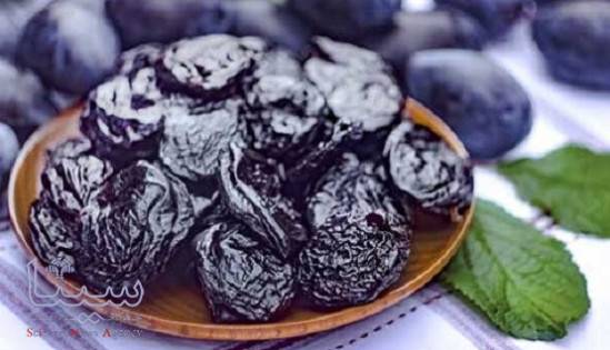 خوردن آلو در زنان روند پیری را کندتر می کند