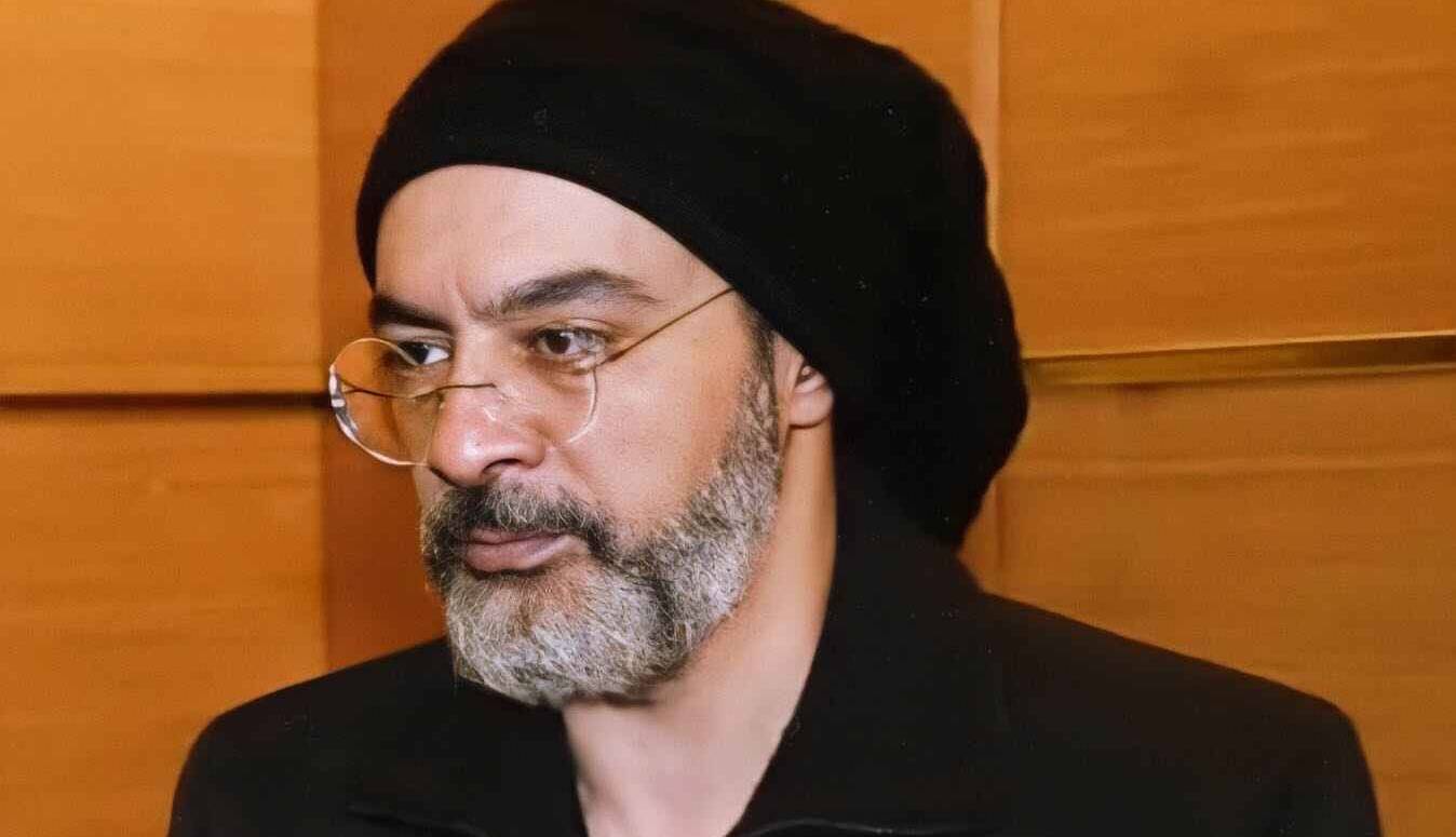 بیوگرافی کارن همایونفر داور عصر جدید