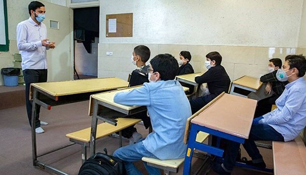 یک ماه به سال تحصیلی «اضافه» می‌شود؟