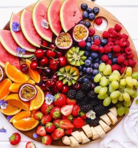 ایده ی جالب میوه آرایی برای وقتی که میوه کم داریم