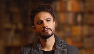 نماهنگ «دوستت دارم» با صدای مصطفی راغب