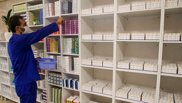 وزارت صنعت خبر حذف ارز ترجیحی دارو را تکذیب کرد