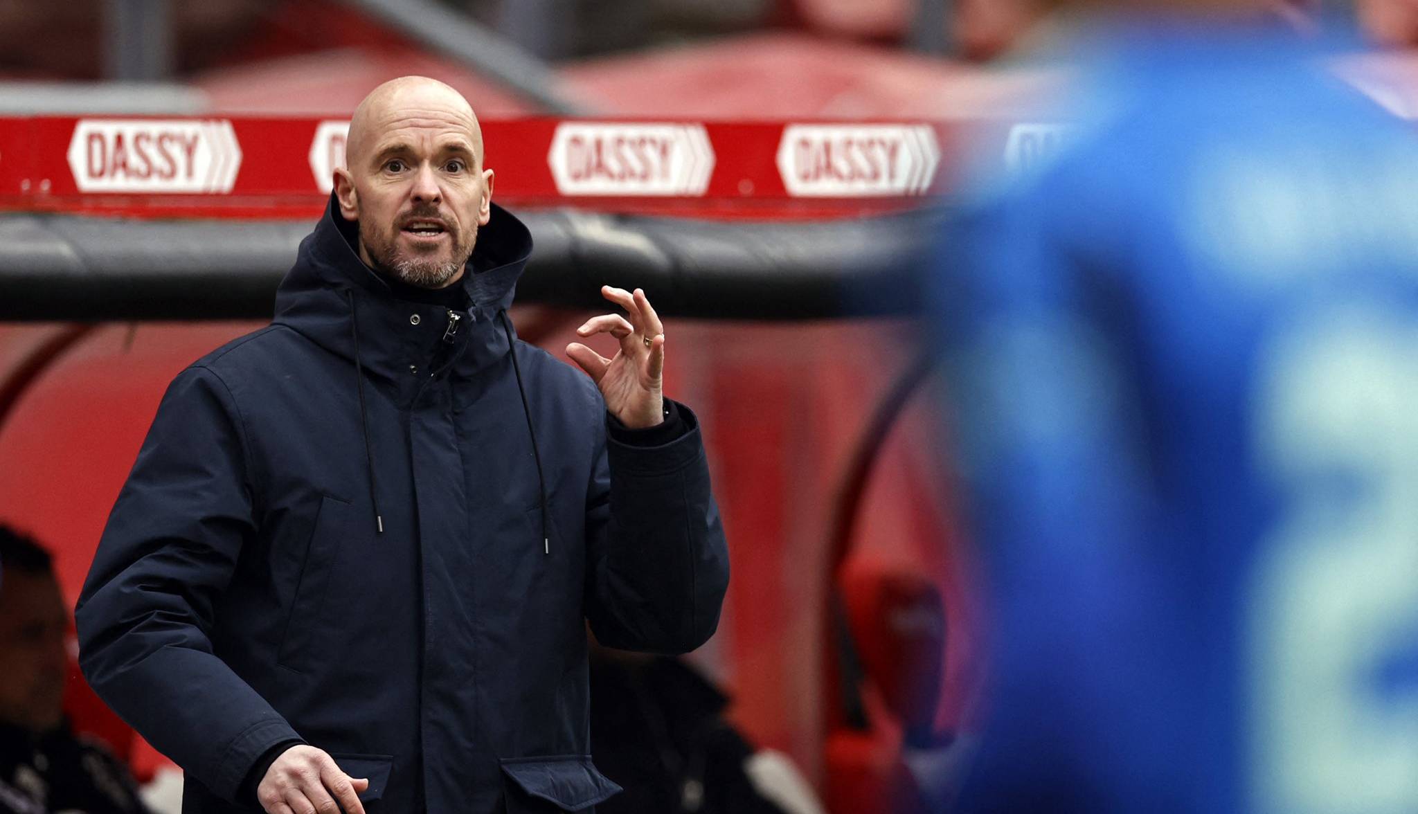 واکنش تن‌هاخ به هدایت منچستریونایتد