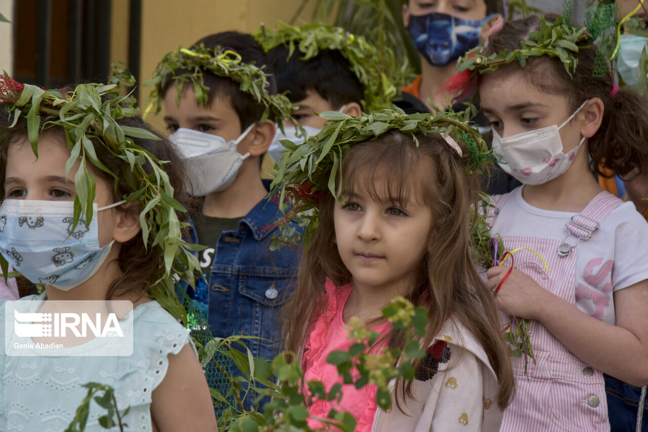 عکس/ مراسم «یکشنبه نخل» در کلیسای گریگور مقدس تهران