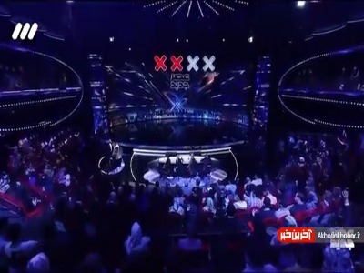 اتفاقی عجیب در عصر جدید؛ تماشاچی که یهو خواند و 4 رای مثبت گرفت