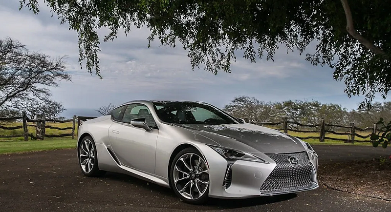 سوپراسپرت دیدنی «لکسوس»