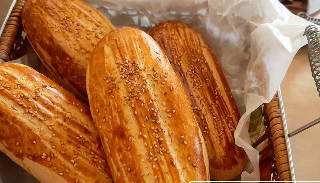 آموزش پخت «نان چای زنجان» با عطر گلاب و هل