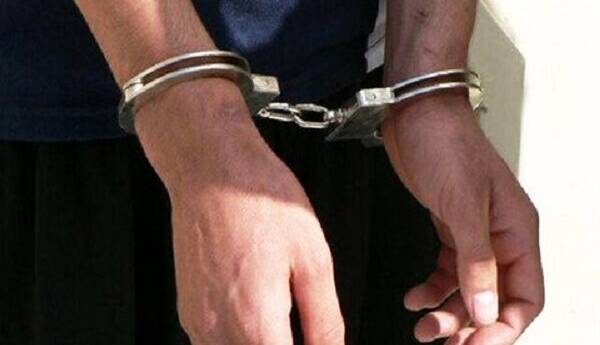 مالخر تابلوهای راهنمایی و رانندگی در تهران دستگیر شد