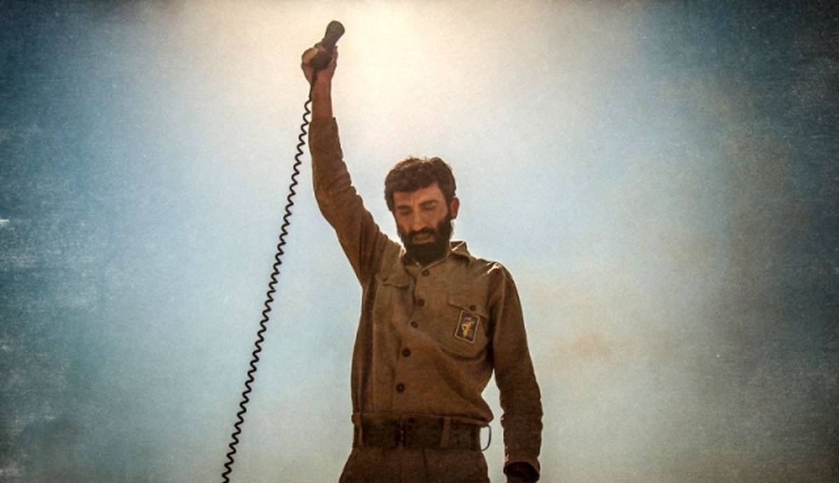 تائیدیه ای بر فیلم «ایستاده در غبار» توسط همرزم حاج احمد متوسلیان