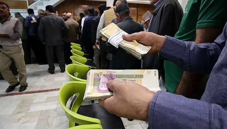 نقدینگی در کشور روبه افزایش است/ ابر تورم در راه است!