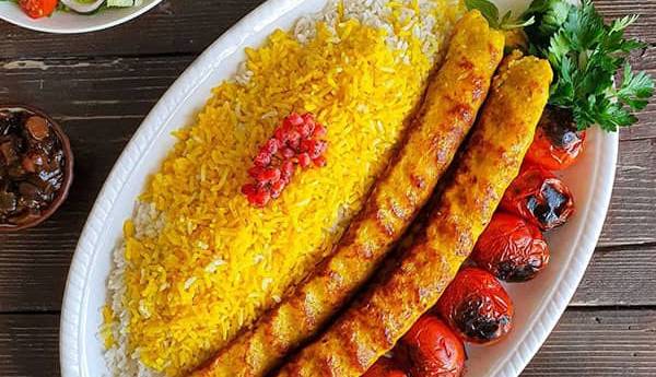 سحری بپزیم؛ تمام فوت و فت های تهیه «کباب کوبیده مرغ» رستورانی