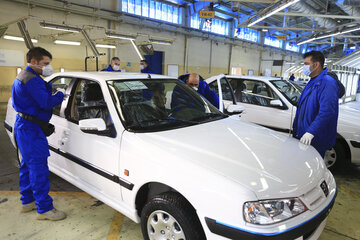 آغاز عرضه 4 محصول ویژه مادران توسط ایران‌خودرو از فردا