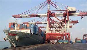 ۱۹۴ هزار تن گندم آماده تخلیه در بندر شهید رجایی است