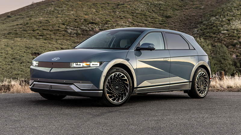 هیوندای آیونیک ۵ خودروی سال ۲۰۲۲ دنیا شد