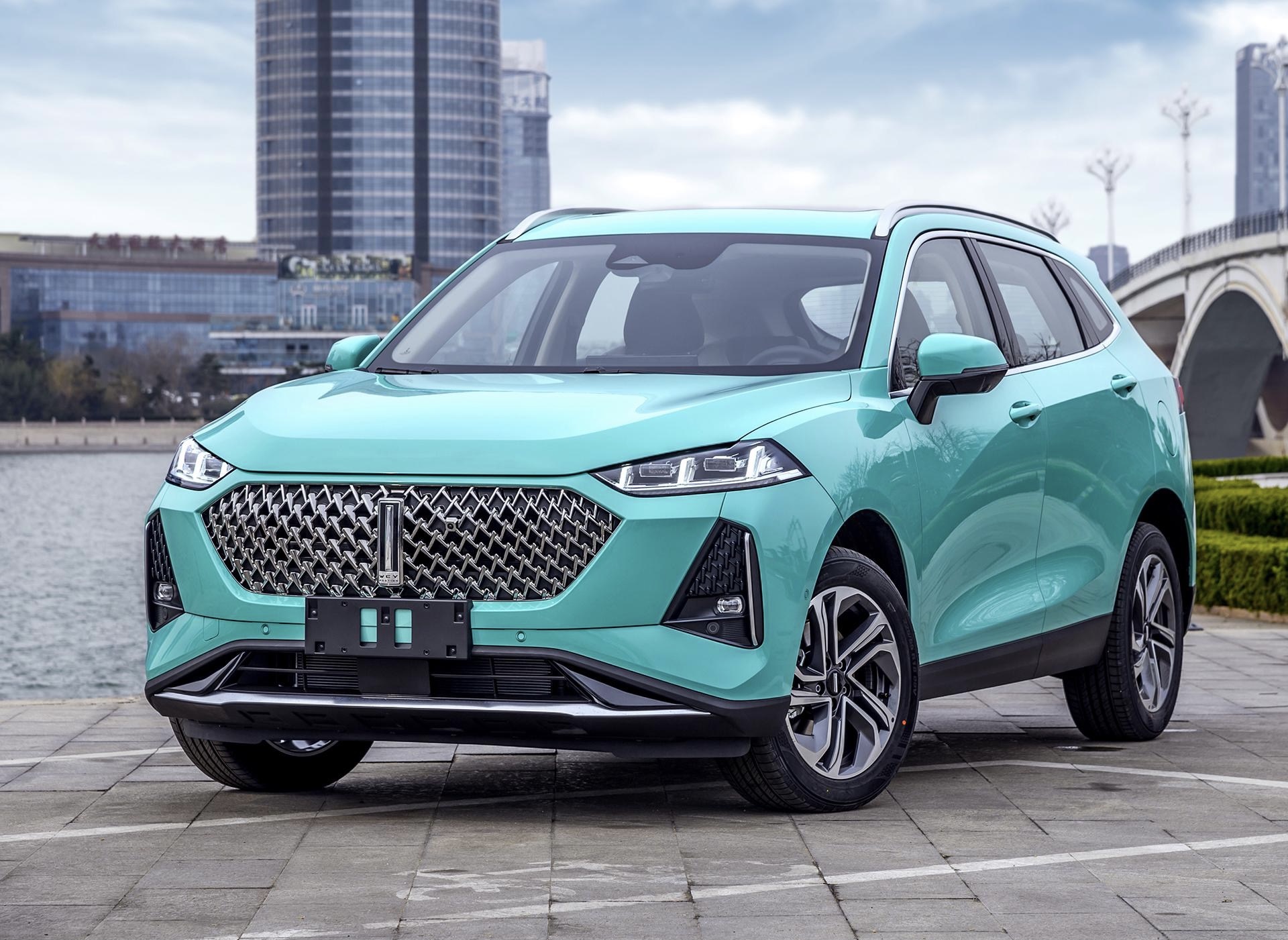 کراس اوور هیبریدی و بسیار زیبای «گریت وال»