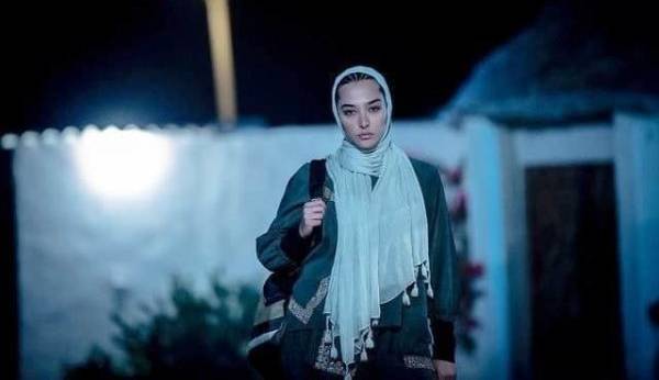 سکانسی ببینیم از بازی آناهیتا درگاهی در ساخت ایران 3