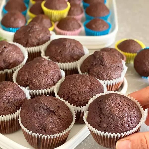 مافین براونی خوشمزه و مجلسی به روش قنادی