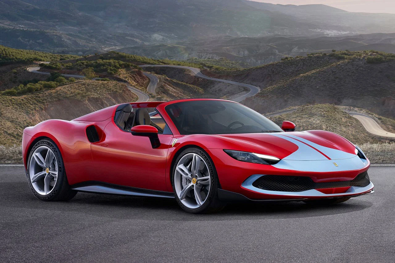 معرفی فراری ۲۹۶GTS، نسخه روباز سوپراسپرت هیبریدی مارانلو