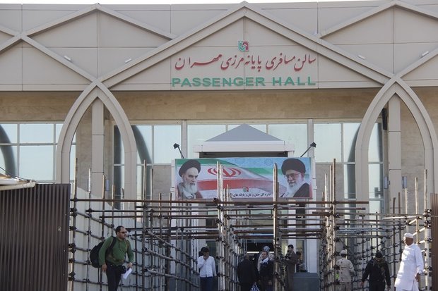 فرماندار مهران: خروج زائران از مرز مهران ممنوع است