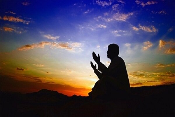 مناجات‌خوانی زیبای مهدی رسولی