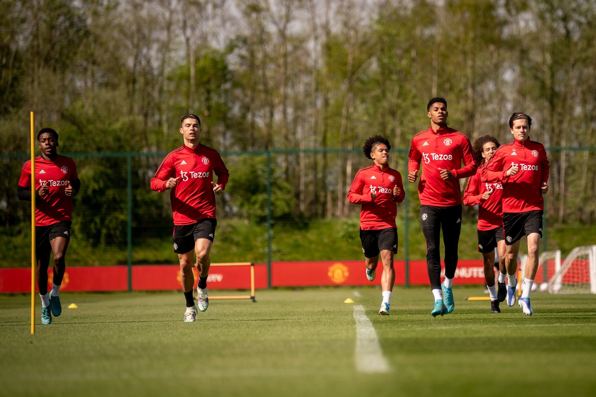 بازگشت رونالدو، واران و مک تومینای به تمرینات منچستریونایتد