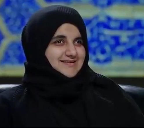 عاشقانه های یک دختر مبتلا به سرطان برای مادرش