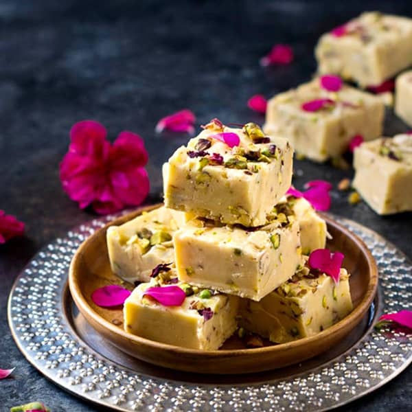 تهیه فاج شیر عسلی به روش خانگی