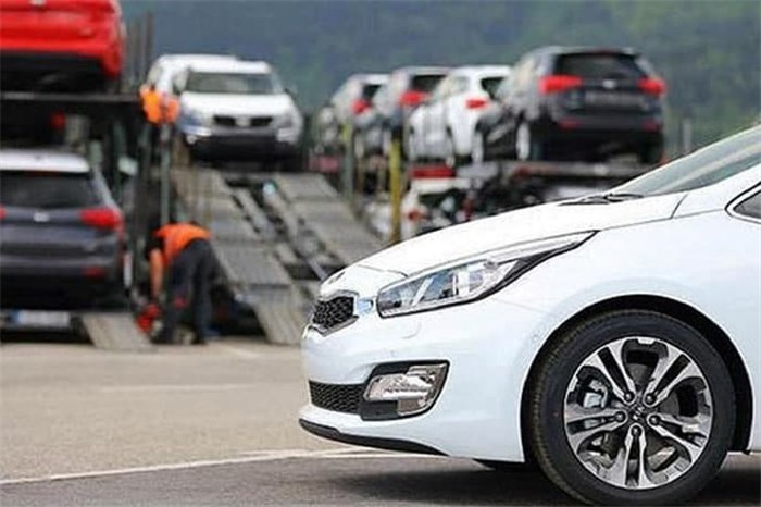 مانعی برای واردات خودرو وجود ندارد مانعی برای واردات خودرو وجود ندارد