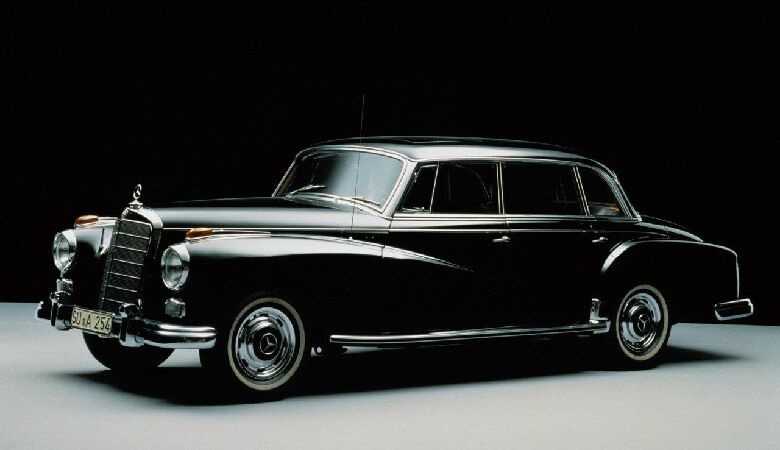 گردهمایی مرسدس بنزهای قدیمی در تهران