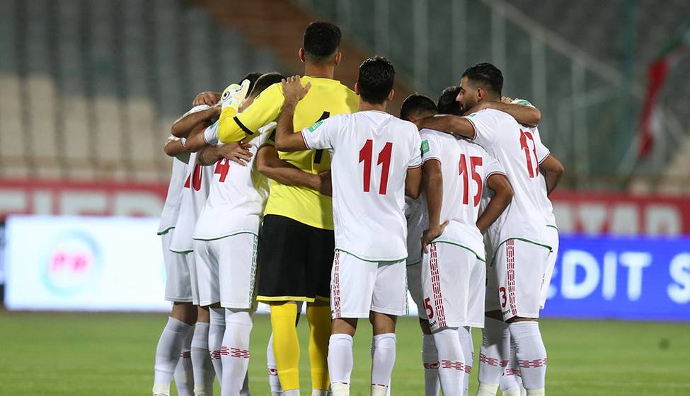 آقایان در فدراسیون فوتبال دورهمی راه انداختند! آقایان در فدراسیون فوتبال دورهمی راه انداختند!