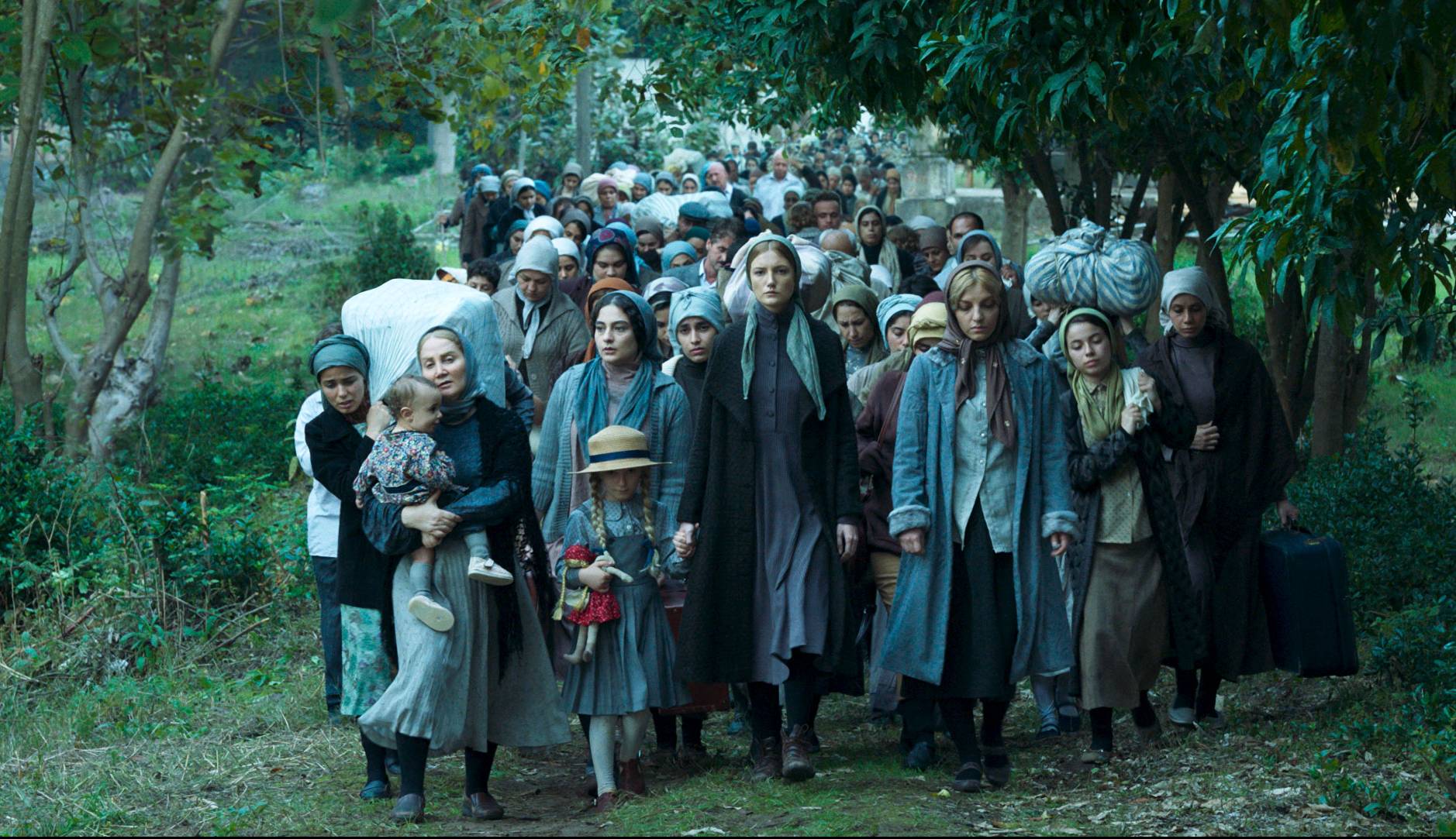 چهره ها/ لهستانی های سریال خاتون در یک قاب