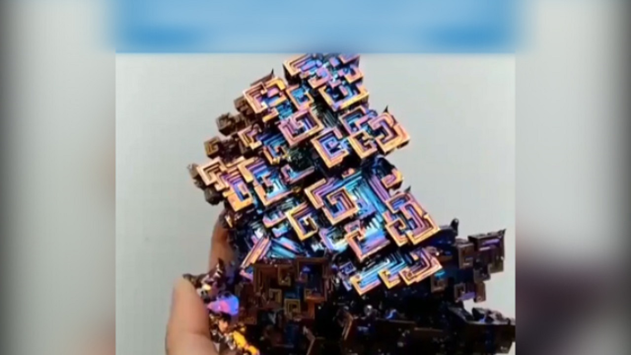 روش تولید کریستال رنگین کمانی