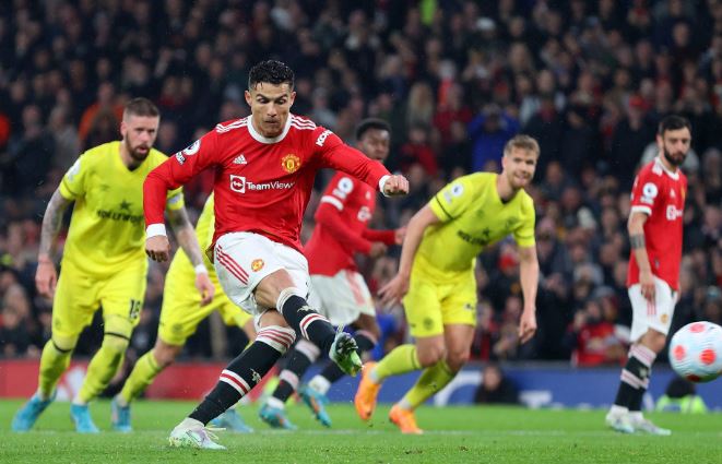 خلاصه‌بازی منچستریونایتد 3 – برنتفورد 0