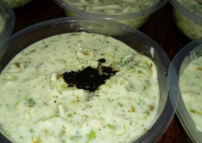 بهترین روش تهیه آش ماست سبزواری